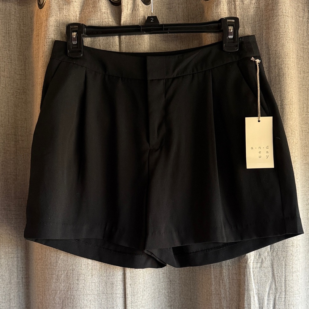 A New Day Women's High Waist Black Shorts size 2